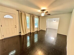 850 James St NW in Marietta, GA - Building Photo - Building Photo