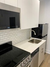 503 Beacon St, Unit 7 in Boston, MA - Building Photo - Building Photo