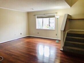 305 Salem St in Woburn, MA - Building Photo - Building Photo