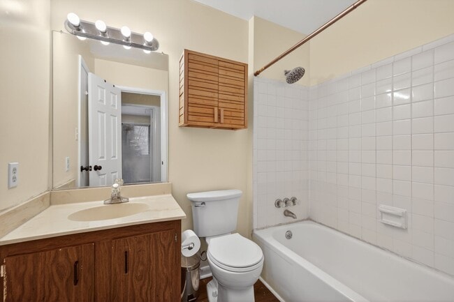 13045 Thyme Ct in Germantown, MD - Building Photo - Building Photo