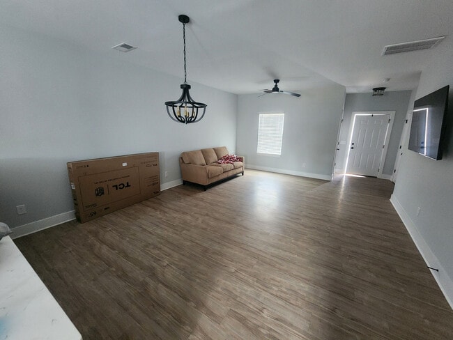 Room in Townhome on St James St NW in Concord, NC - Building Photo - Building Photo