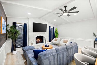 3410 Country Club Dr in Grand Prairie, TX - Building Photo - Building Photo