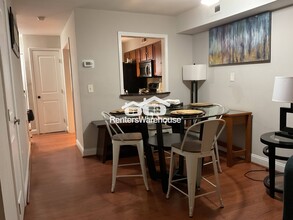 1207 Green Oaks Ln in Charlotte, NC - Building Photo - Building Photo
