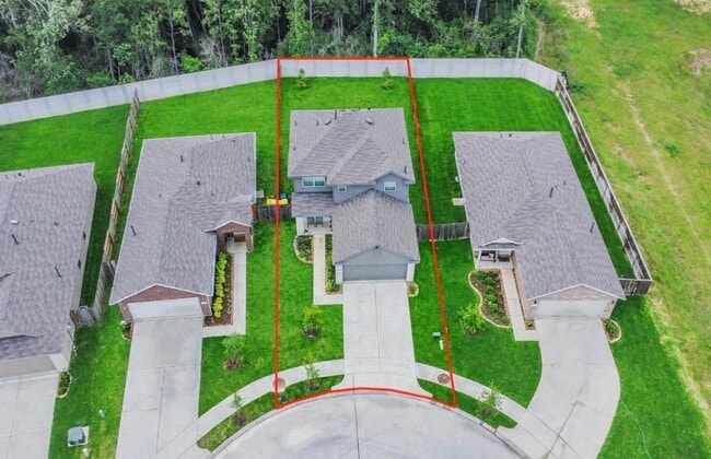 18606 Rosehill Pr Dr in Roman Forest, TX - Building Photo - Building Photo