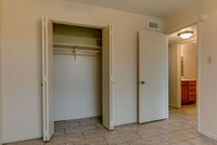 2401 Brookridge Dr photo'