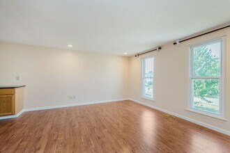 5951 Staffordshire Cir in Indianapolis, IN - Building Photo - Building Photo