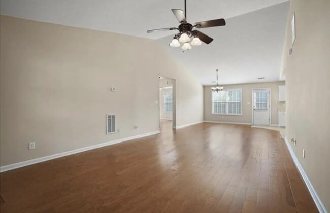 323 Beryl Dr in Aiken, SC - Building Photo - Building Photo