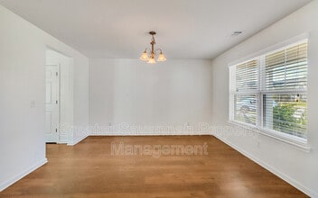 40 Burnt Oak Rd in Port Wentworth, GA - Building Photo - Building Photo