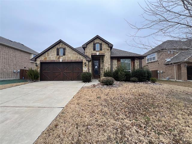 4207 Cobblestone Cir in Mansfield, TX - Foto de edificio