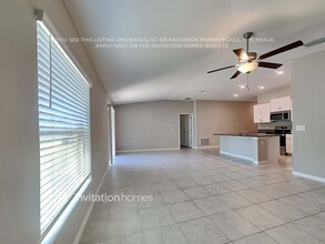 11164 Riley Pines Cir in Gibsonton, FL - Building Photo - Building Photo