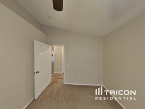 2628 Dahlia Dr in Fort Worth, TX - Building Photo - Building Photo
