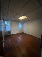 577 Tremont Ave in Orange, NJ - Building Photo - Building Photo