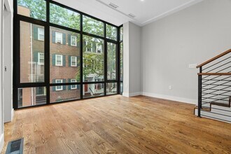 1-17 Edgerly Pl in Boston, MA - Building Photo - Building Photo