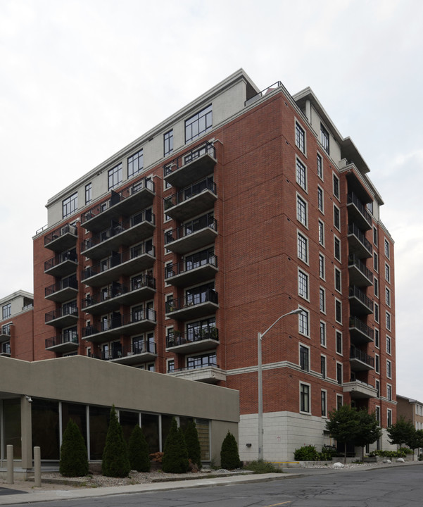 Norfolk At Merrion Square in Ottawa, ON - Building Photo