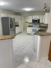 2132 Allegheny Way in Lexington, KY - Building Photo - Building Photo