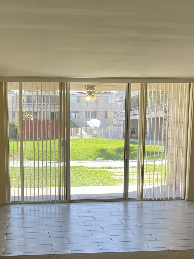 property at 6979 Palm Ct