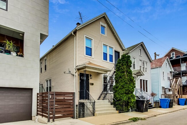 1918 S Shelby Ct in Chicago, IL - Building Photo - Building Photo