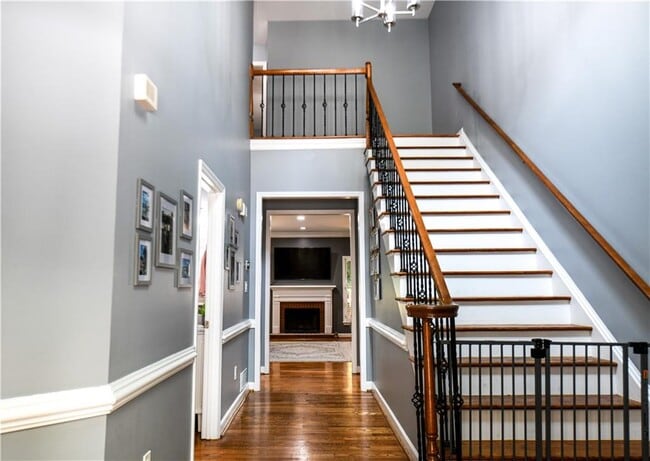 304 Bridle Path in Marietta, GA - Building Photo - Building Photo
