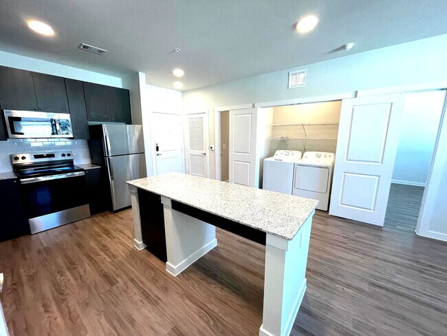 5901 Co Rd 277 in Melissa, TX - Building Photo - Building Photo