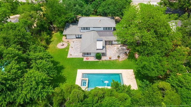 property at 8600 Inwood Rd