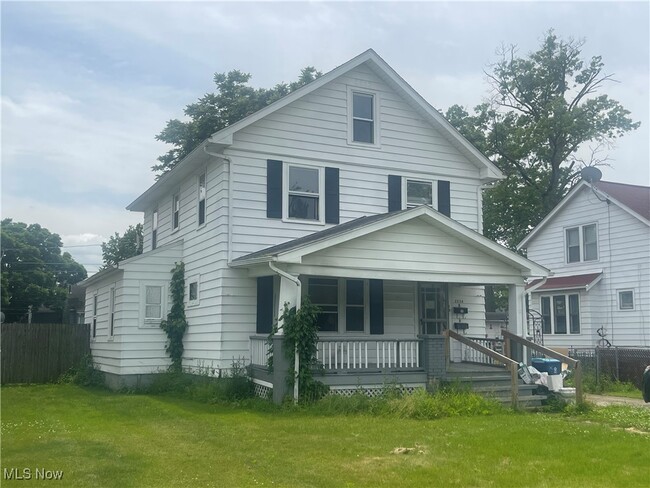property at 2224 E 31st St