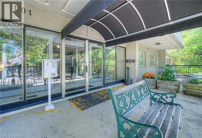property at 101 Queen St S