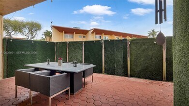 13731 SW 84th St in Miami, FL - Building Photo - Building Photo