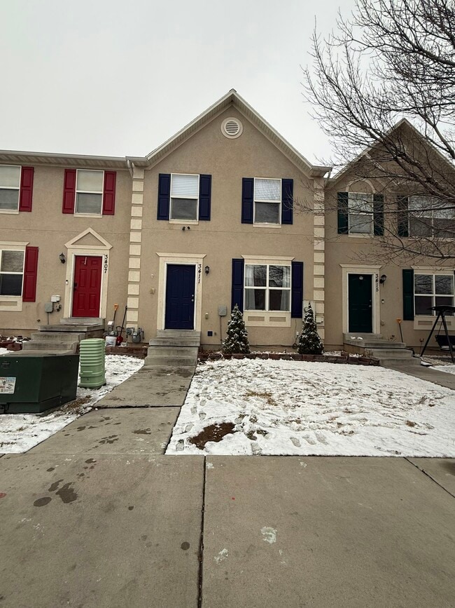 property at 3411 Dundee Dr