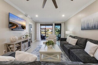 15114 Palmer Lake Cir in Naples, FL - Building Photo - Building Photo