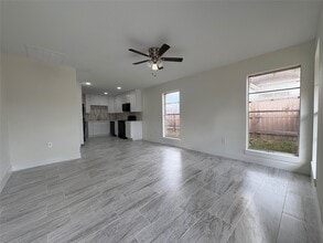 704 S 10th St in Richmond, TX - Building Photo - Building Photo