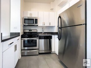 WEST 22 STREET in New York, NY - Foto de edificio - Building Photo