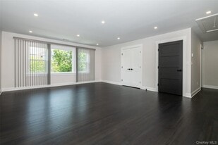 80 Claremont Ave in Mount Vernon, NY - Building Photo