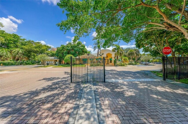 9999 Summerbreeze Dr