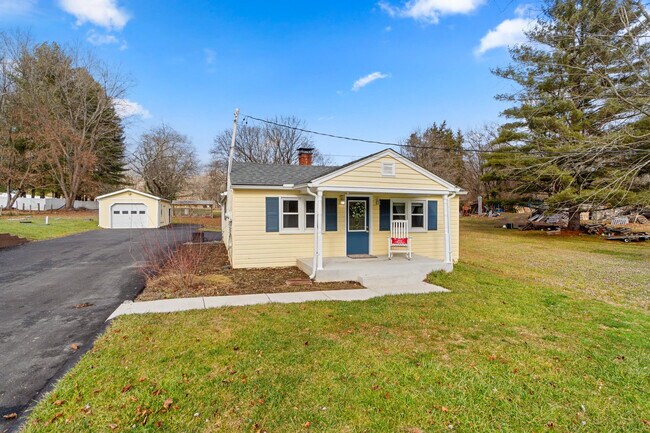 property at 122 Schoolhouse Rd