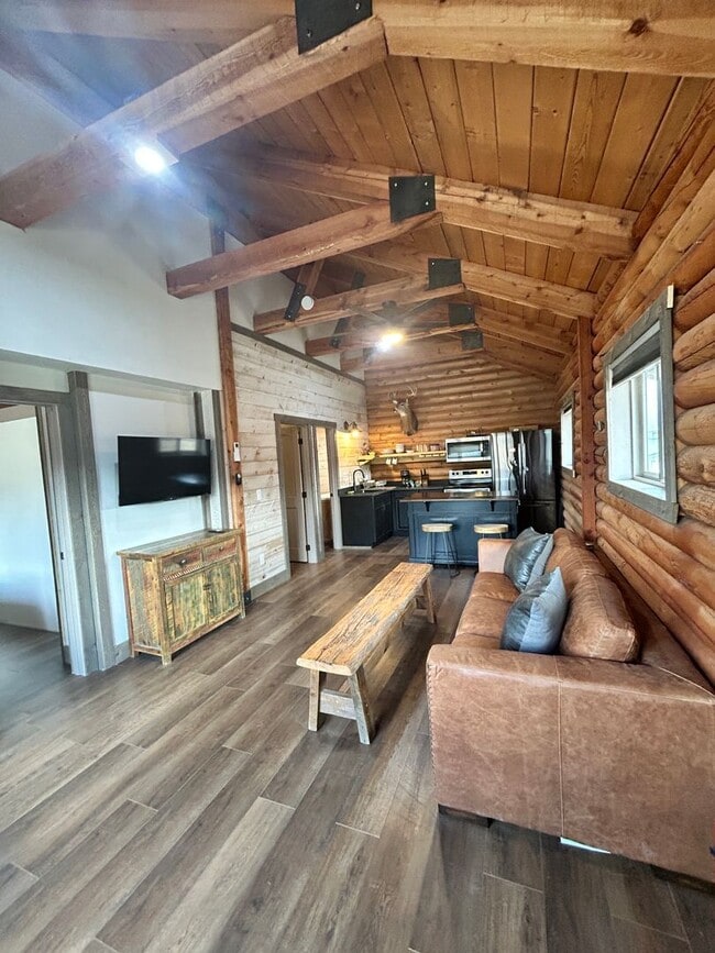 property at 1223 Creek View Ln