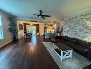 1190 Gunn Hall Dr in Virginia Beach, VA - Building Photo - Building Photo