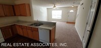 426 Saint John Dr photo'