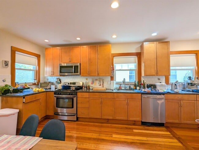 36 Orchard St, Unit 2