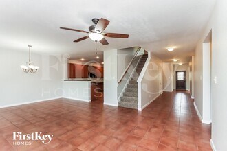 16302 Stable Manor Ln in Cypress, TX - Foto de edificio - Building Photo