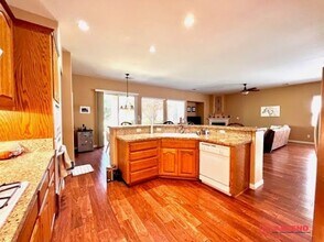 14612 Tralee Dr in Bakersfield, CA - Building Photo - Building Photo