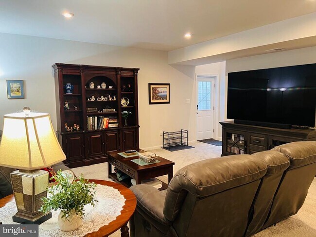 107 Nevermore Dr in Winchester, VA - Building Photo - Building Photo