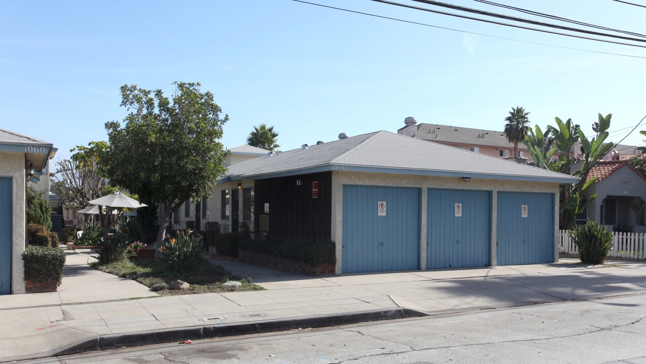 1058-1060 Termino Ave in Long Beach, CA - Building Photo