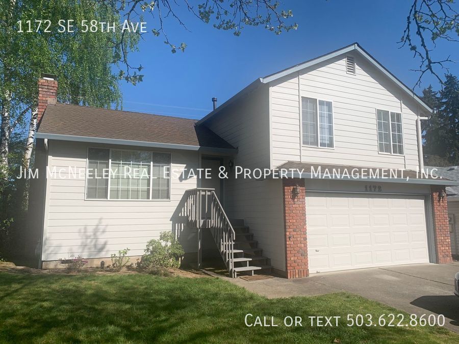 1172 SE 58th Ave in Hillsboro, OR - Building Photo