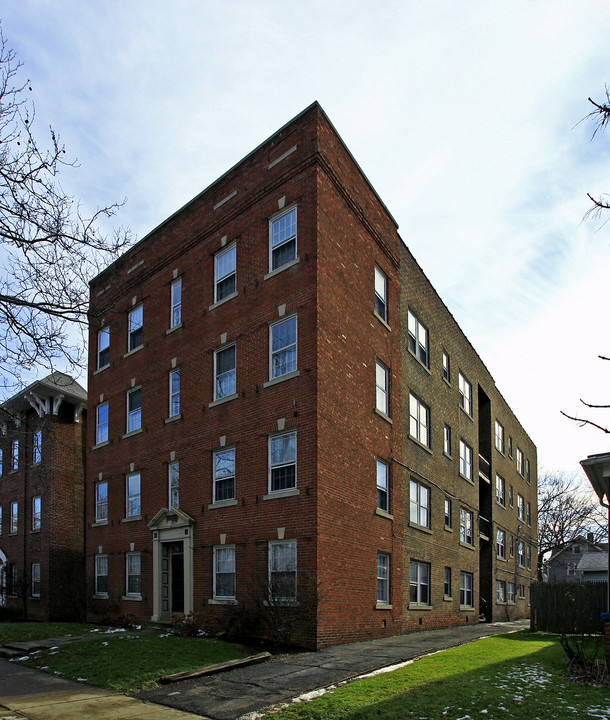 2646 Mayfield in Cleveland, OH - Building Photo