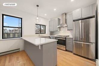 446 Henry St in Brooklyn, NY - Building Photo - Building Photo