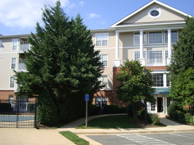 property at 7000 Falls Reach Dr