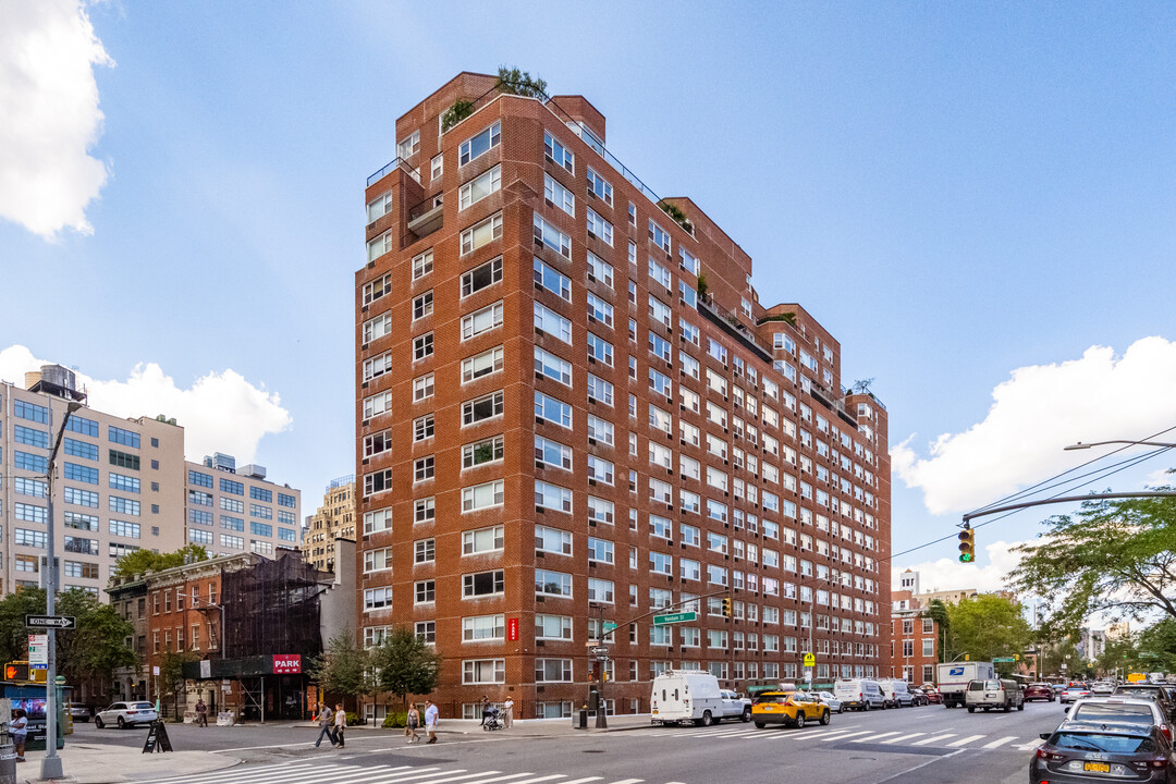 Two Charlton St. in New York, NY - Building Photo