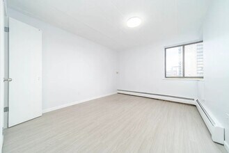 134-46 Maple Ave in Queens, NY - Building Photo - Building Photo