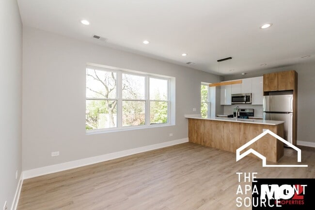 property at 1857 N Whipple St