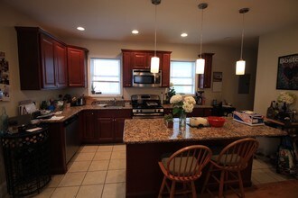 205 Parsons St, Unit 1 in Boston, MA - Building Photo - Building Photo